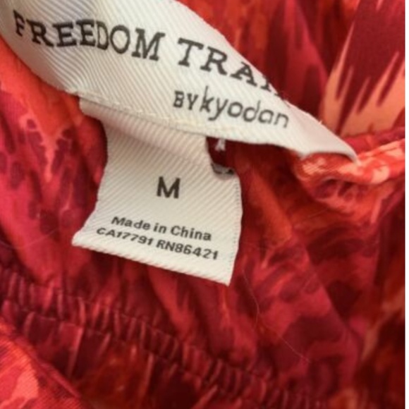 Freedom Trail By kyoden Full Coverage Bathing Suit Cover Up MED - Picture 3 of 5